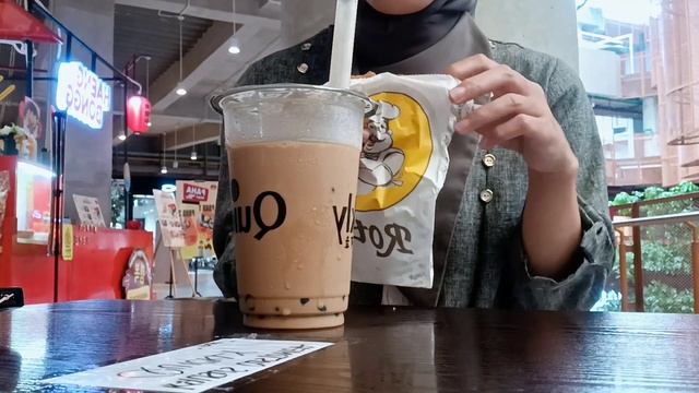 daily vlog♡ ̆̈: morning, cozy mall, movie date, eat coffee & roti'o🙌🏻 + vlog date ᥫ᭡⋆ смотреть онлайн