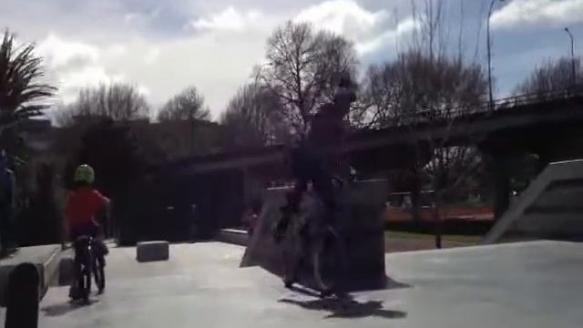 first ever quad backflip bmx (10/7/12) смотреть онлайн