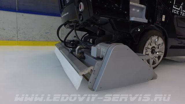 Ледовый Сервис Automatischer Wischtuchheber WM Mammoth 2017 смотреть онлайн