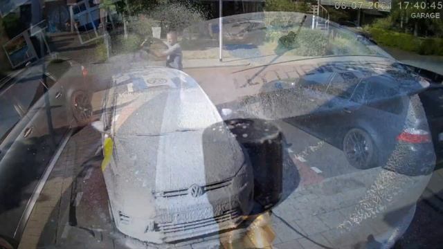 VW Polo R WRC Street - SNOWFOAM carwash смотреть онлайн