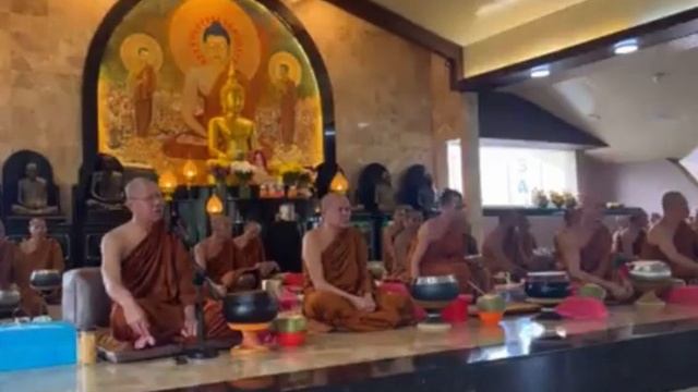 Ajahn Keng Mandarin Dhamma Talk (12/5/2024) смотреть онлайн