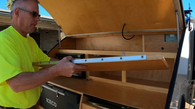 Teardrop Camper Build: Outside of Cabin Shelf and Galley Cabinet Door - Part 26 смотреть онлайн
