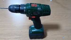 Замена аккумуляторов в шуруповёрте.