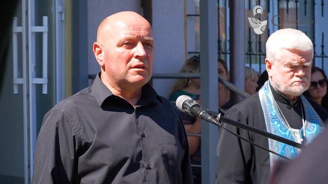 У Стрижавці првели в останню дорогу захисника Дмитра Богуцького смотреть онлайн