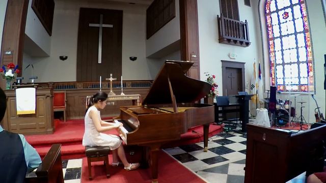 Annie N (Nana's Voice & Piano Studio)