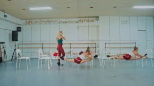 Гибкость на Максимуме: Шпагатный Челлендж!