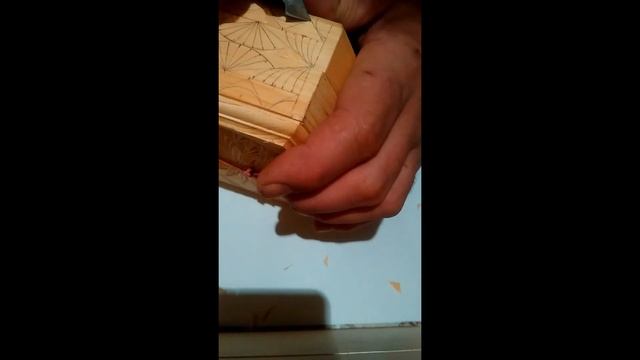 Резьба на кедре. Шкатулка 6-граней. Часть 2 смотреть онлайн