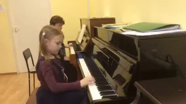 Моцарт Концерт 23 2 часть. Ученица 1 класс смотреть онлайн