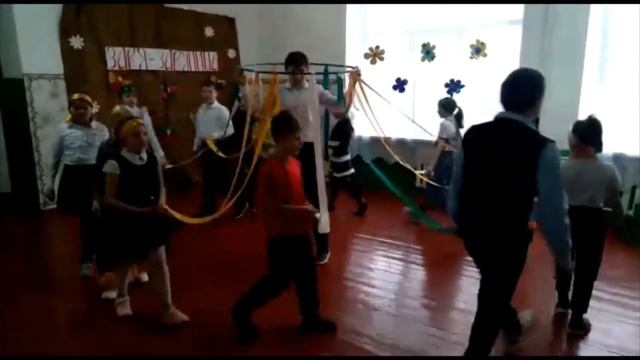 Русская народная игра "Заря-заряница" смотреть онлайн