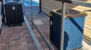 Круглогодичный нагрев бассейна тепловым насосом Experteplo серии CUBA