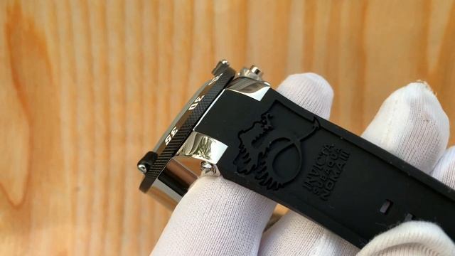 Часы Invicta 22919 Subaqua Noma III Silicone Swiss Chronograph смотреть онлайн