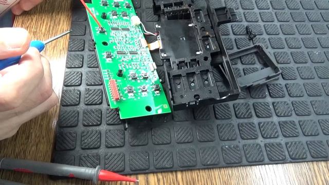 Kaffeeautomat Saeco Pico Baristo Bedienelektronik reagiert nicht. смотреть онлайн