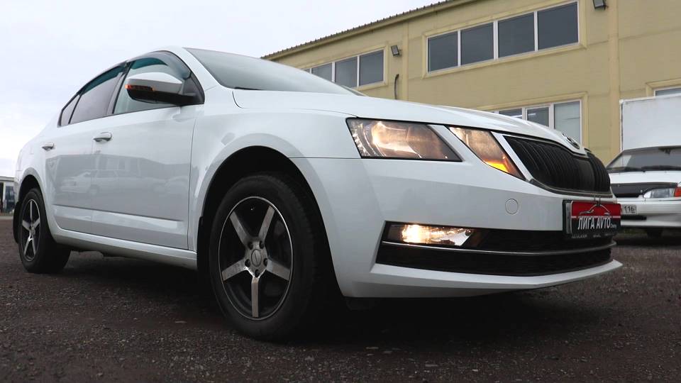 ШКОДА ОКТАВИЯ АСМР ВИДЕО