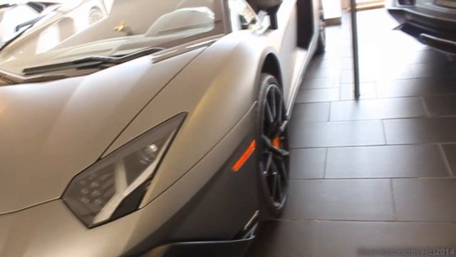 3 Lamborghini Aventadors! Which would you drive?? смотреть онлайн