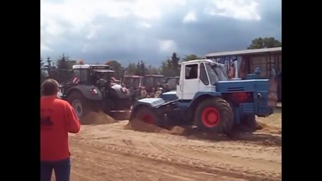 сражение тракторов смотреть онлайн