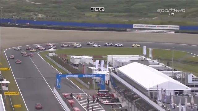 Audi Sport TT Cup 2017. Race 1 Circuit Park Zandvoort. Crash