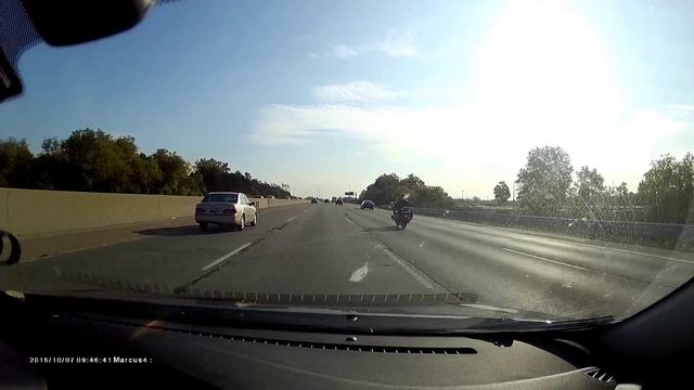 Michigan State Police BMW R1200 Motorcycle Pacing смотреть онлайн