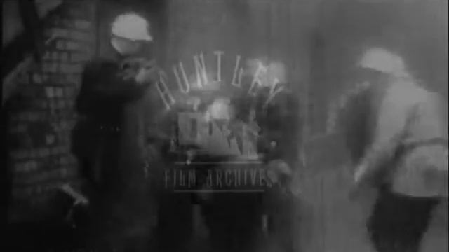 Coal Board rescue training exercise, 1960's. Archive film 94891 смотреть онлайн