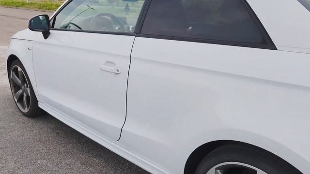 Audi A1 1.2 TFSI S-Line смотреть онлайн