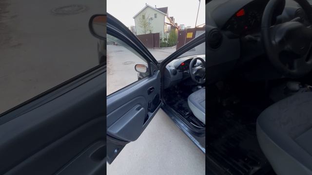 Логан с родным пробегом 2007 год смотреть онлайн