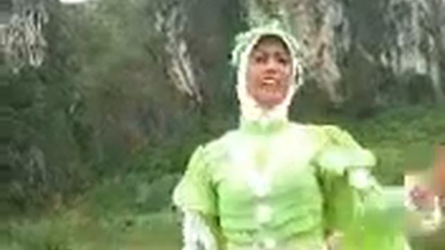 Kasidah Modern TATAR SANTRI Cianjur SISA UMUR mp4 voc. Rif'ah Kamal смотреть онлайн