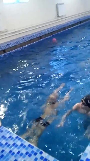 Аквацентр "Дельфин" в г.Усть-Каменогорск смотреть онлайн