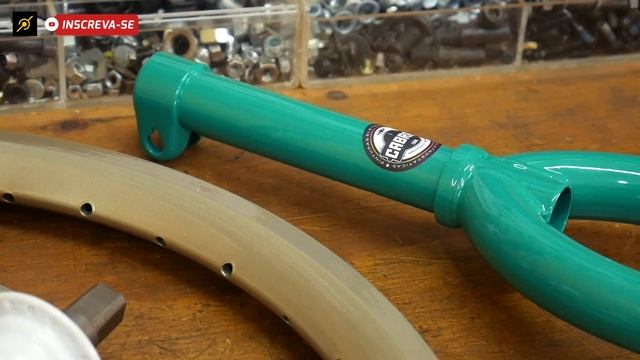 Monociclo enferrujado, reformado 20 anos depois para o dia dos pais. Pedaleria смотреть онлайн