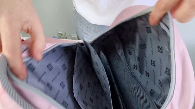 Ранец школьный, Феникс+, 27,5x37,5x14,5 см, полиэстер, ЭВА-панель, печать серебристой краской, 68232 смотреть онлайн