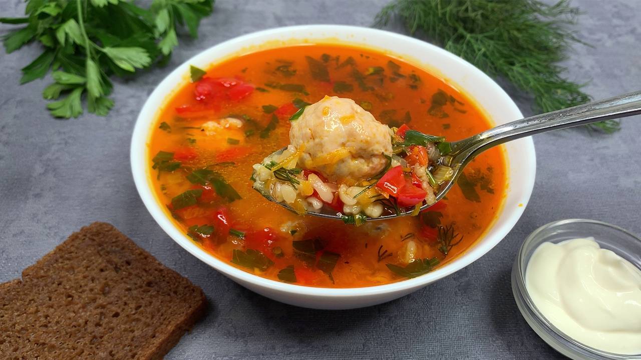 Быстрый суп с БУЛГУРОМ СУП без ВАРКИ бульона. Рецепт супа с булгуром. СУП С ФРИКАДЕЛЬКАМИ