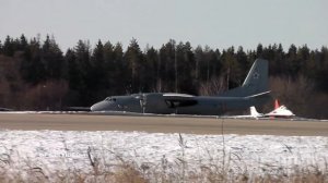 44-летний Ан-26 посадка и вылет + 47-летний пролетающий Ан-30 / Кубинка