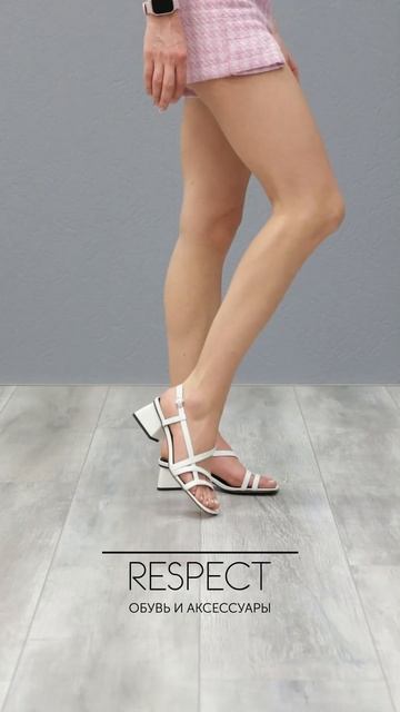 Белые босоножки из гладкой кожи VS56-160129 смотреть онлайн