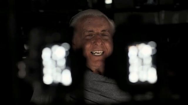 WWE 2K22 Behind The Scenes: Facial Scanning of Ric Flair, Booker T & More Stars Scanned,Tech & More смотреть онлайн