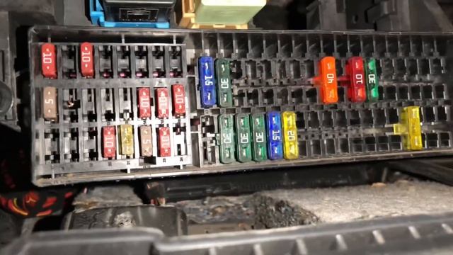 Постоянный плюс в прикуриватель, Джетта 6 (Jetta 6)