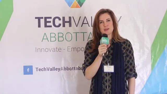 Cynthia Ritchie, Hollywood film documentary Producer speaking about the Tech Valley Conference 2015 смотреть онлайн