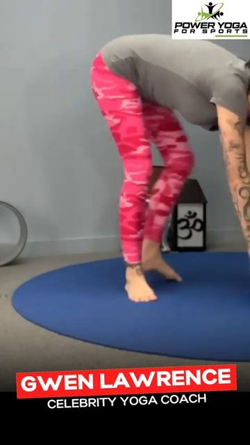 Yoga Exercise For Runners | Daily Yoga with Gwen смотреть онлайн