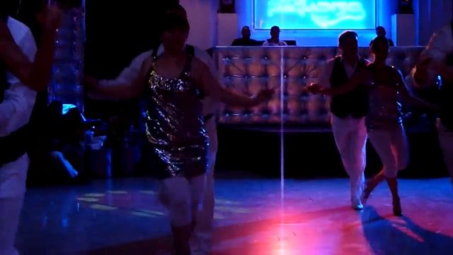 Esibizione Discoteca Paradiso (BS) Corso Intermedio salsa asd Central Park HD смотреть онлайн