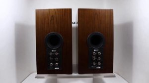KEF R300 Walnut