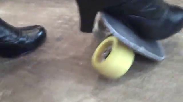 New Freeline Skate Retailer HOBIE Surf Laguna Beach, CA смотреть онлайн