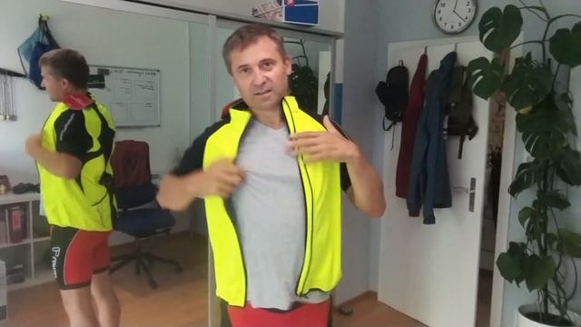 Gore Bike Wear Jacke WINDSTOPPER PHANTOM, Fahrradhose Tights+C3, C5 Thermo Jersey смотреть онлайн