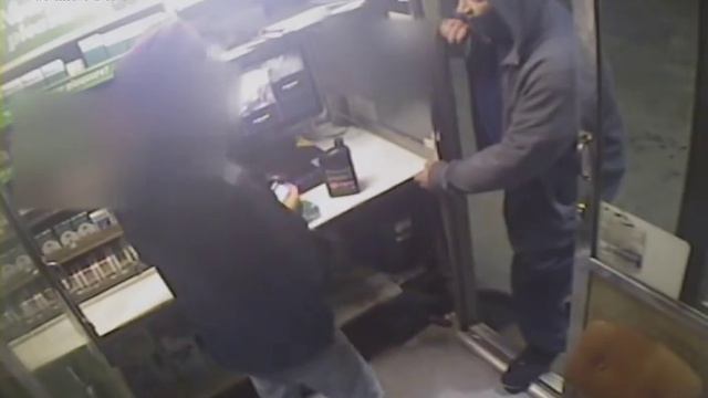 Attempt to ID Robbery Suspect смотреть онлайн