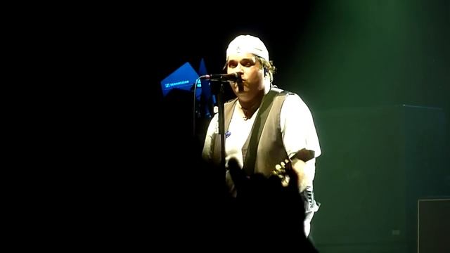 Black Stone Cherry 'Blame It On The Boom Boom' Live Birmingham LG Arena 22/11/2011 смотреть онлайн