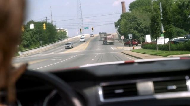 Rayna Jaymes & Saddie Stone Paparazzi Car Chase смотреть онлайн