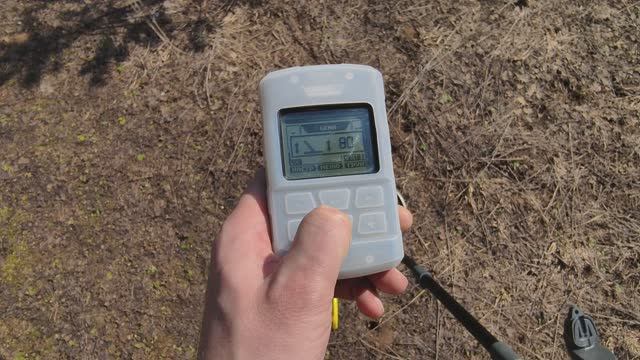 XP Deus 2 тест на полигоне! Сравнение программ 1 и 3 сложный грунт смотреть онлайн