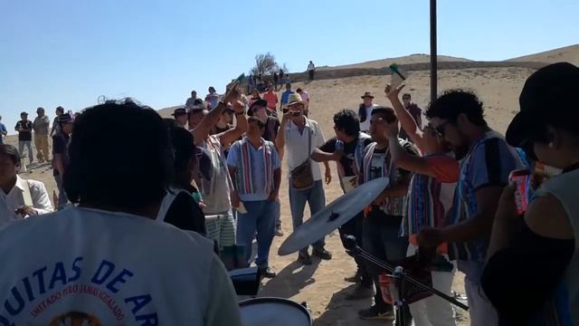 Lakitas Los Mollo - solo estoy tomando смотреть онлайн