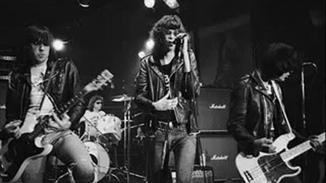 Los Ramones : Hey Ho Lets Go Ramones