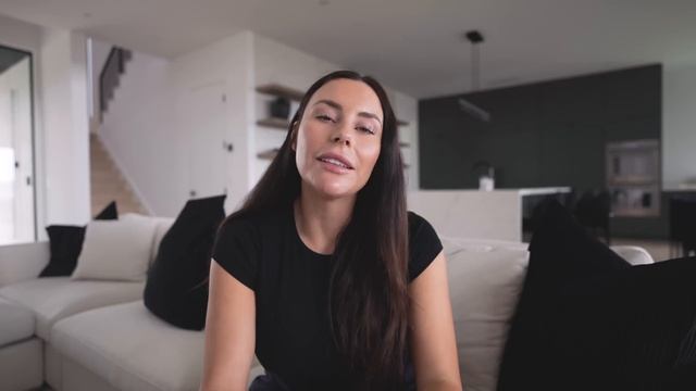 If She’s NOT Interested, She'll Do These 5 Things смотреть онлайн