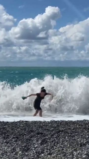 Планирую отпуск... А вы уже спланировали поездку на море? Куда летите? #отпуск #море #путешествия смотреть онлайн