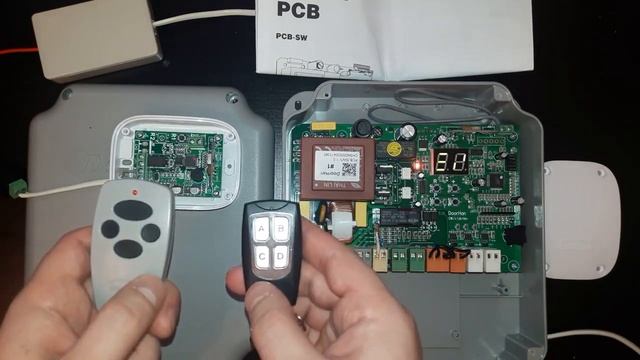 Инструкция по программированию пульта управления SDBL4 v2.1. Аналог пультов смотреть онлайн