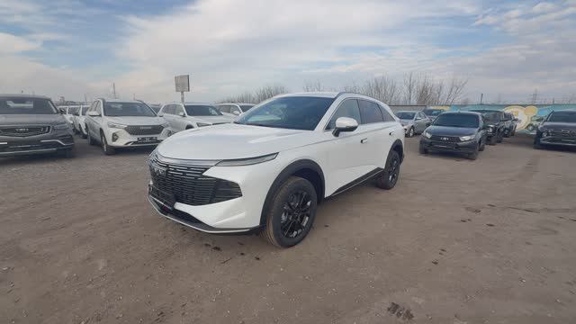 ОЧЕНЬ ПРИКОЛЬНАЯ ТАЧКА ЗА ЭТИ ДЕНЬГИ! За сколько взяли новый HAVAL F7 2025 в комплектации ELITE смотреть онлайн