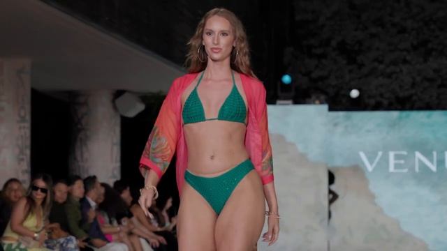 Грация движения в купальнике VENUS | купальники, бикини, море, модели, эротик, Bikini, Sexy смотреть онлайн